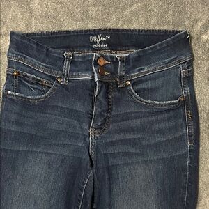 Maurices Everflex Midrise Flare jeans